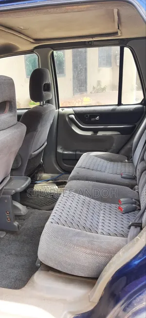 Honda CR-V 1999 Blue
