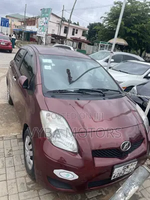 Toyota Vitz 2010 Brown