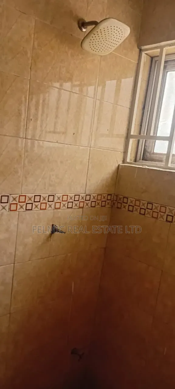 5bdrm House in Felmic Real Estate, Ofankor for rent