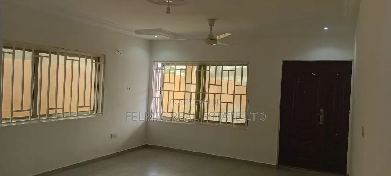 5bdrm House in Felmic Real Estate, Ofankor for rent