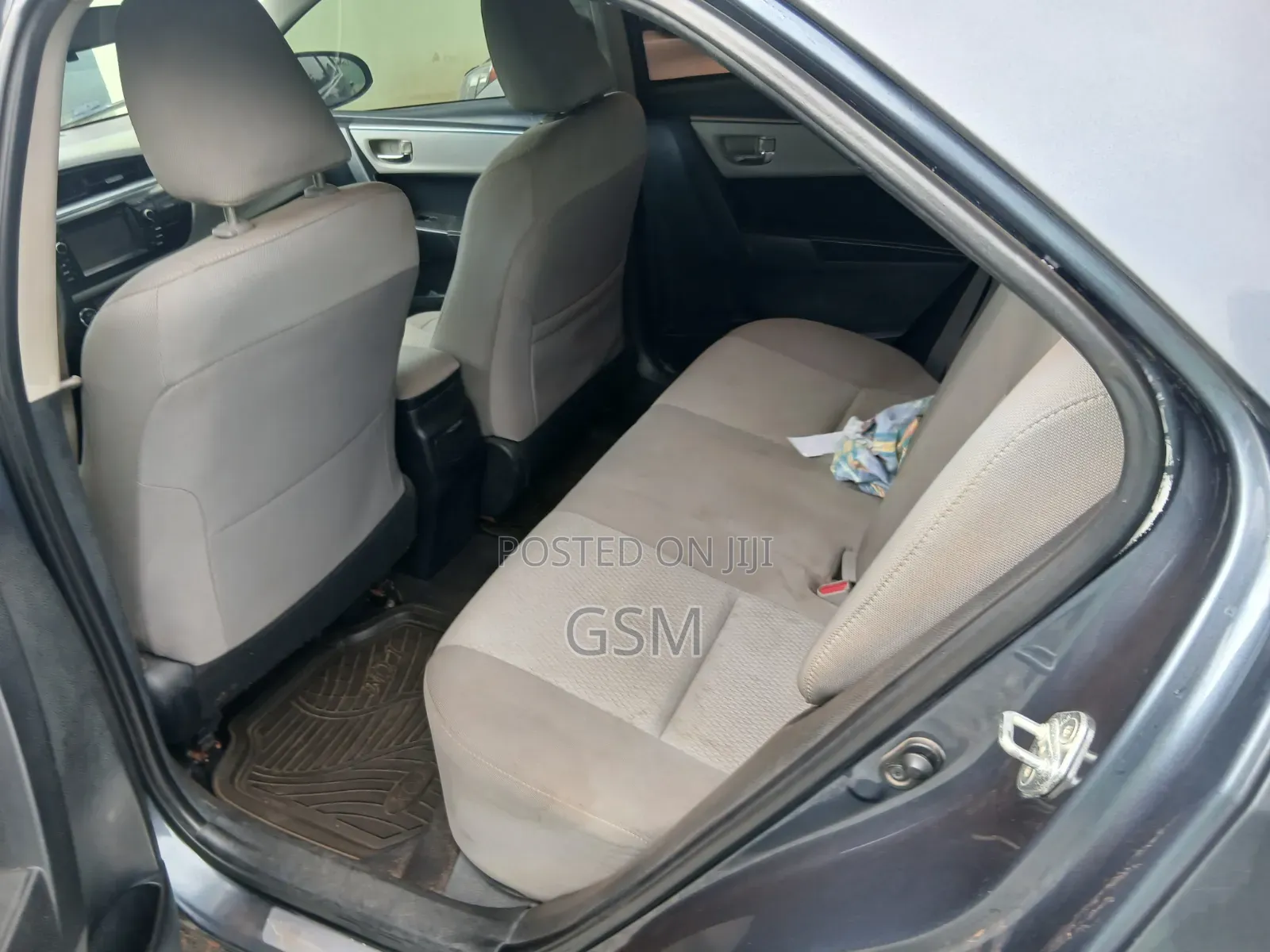 Toyota Corolla 2016 Gray