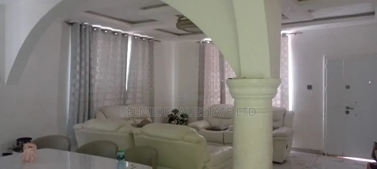 5bdrm Duplex in Felmic Real Estate, Unity Closed for rent