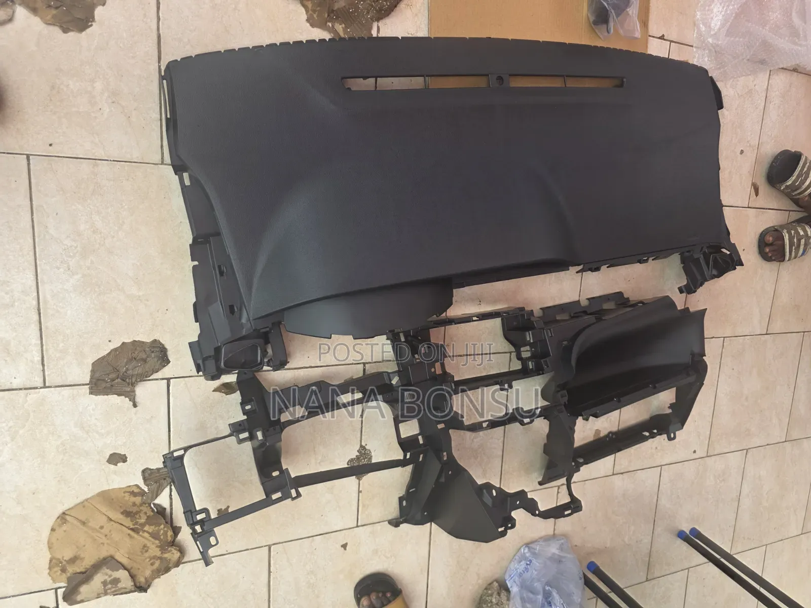 2015 to 2019 Toyota Voxy Dashboard