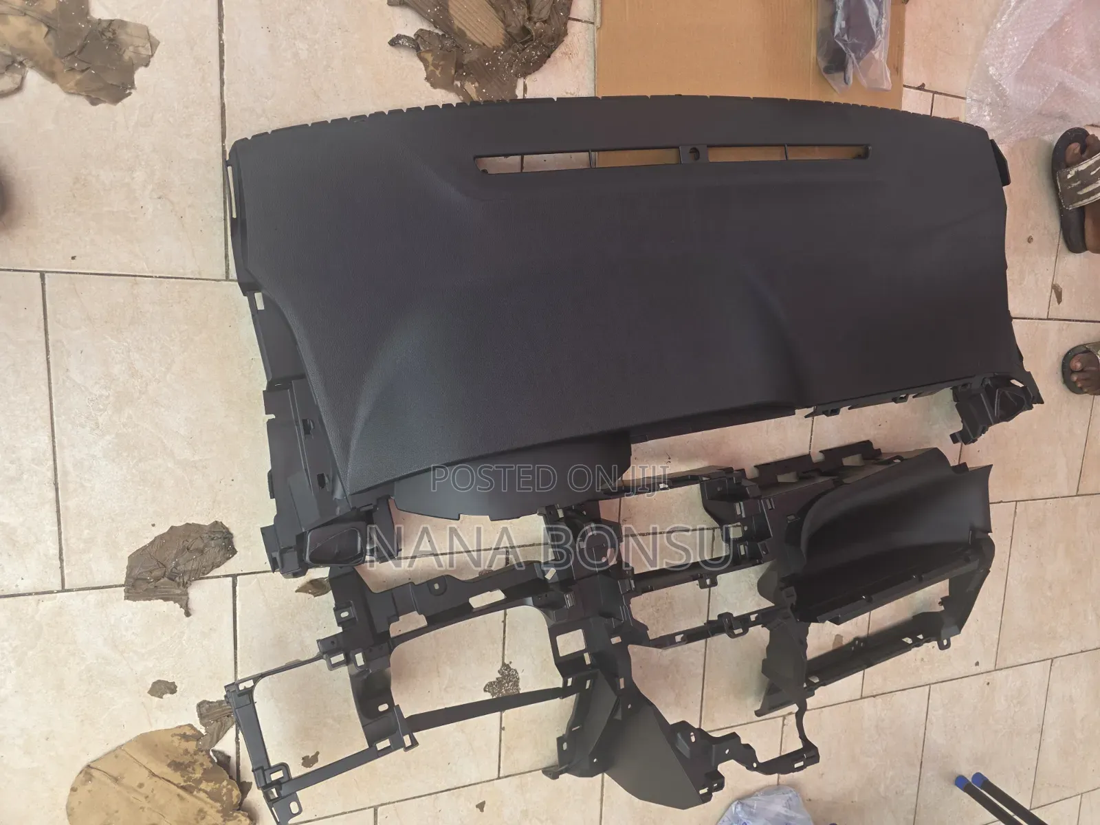 2015 to 2019 Toyota Voxy Dashboard