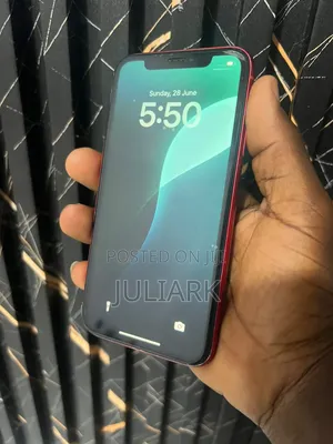 Apple iPhone XR 64 GB Red