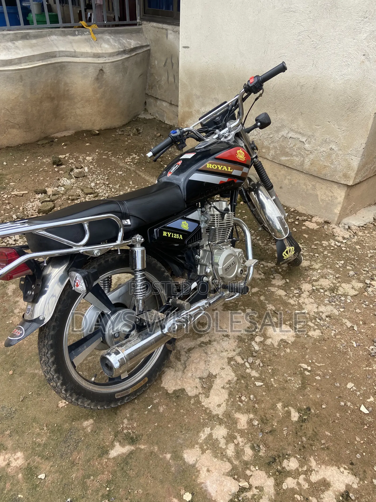 Royal Motorcycle 2025 Black