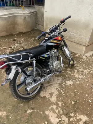 Royal Motorcycle 2025 Black