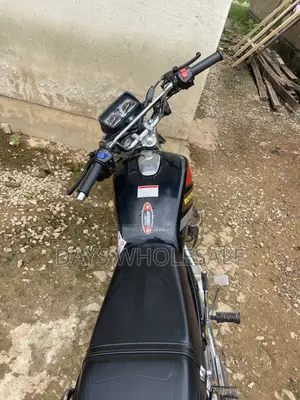 Royal Motorcycle 2025 Black