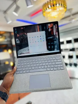 Laptop Microsoft Surface Laptop 8GB Intel Core i7 SSD 256GB