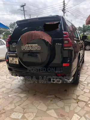 Toyota Land Cruiser Prado 2014 Black