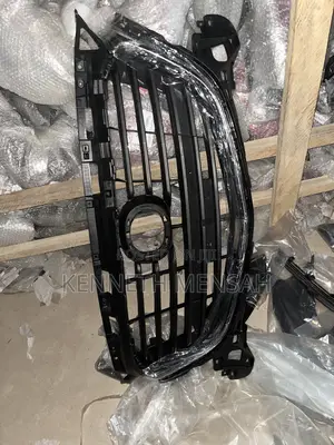 Mazda 3 2017 2018 Front Grill
