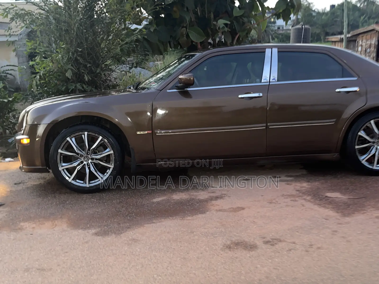 Chrysler 300 300C AWD 2007 Brown