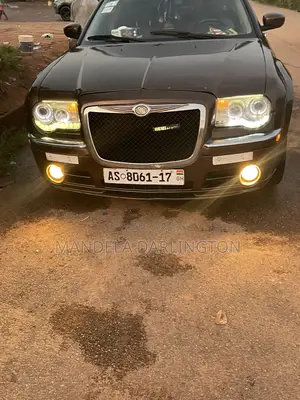 Chrysler 300 300C AWD 2007 Brown