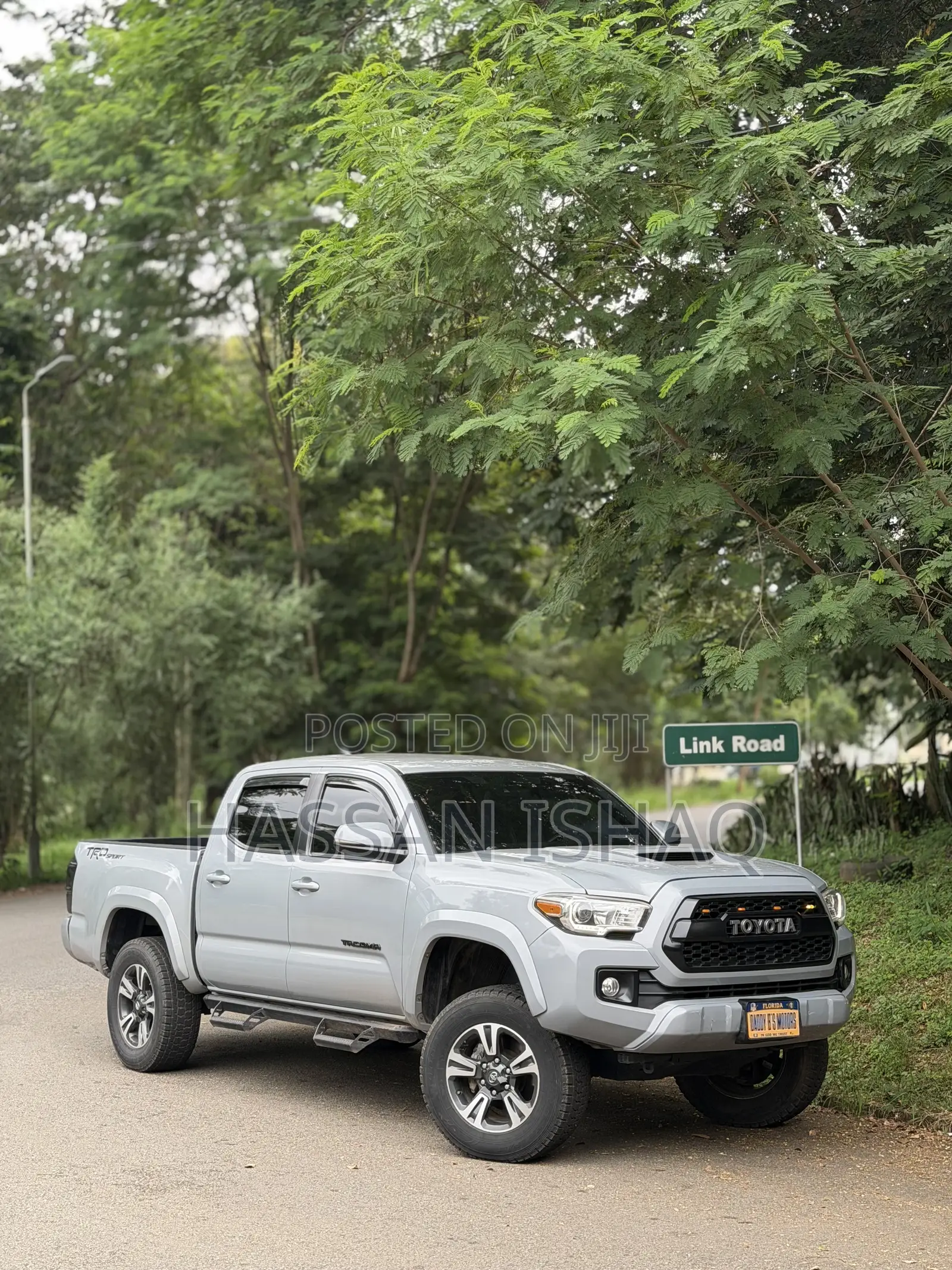 Toyota Tacoma TRD Off Road 2019 Gray