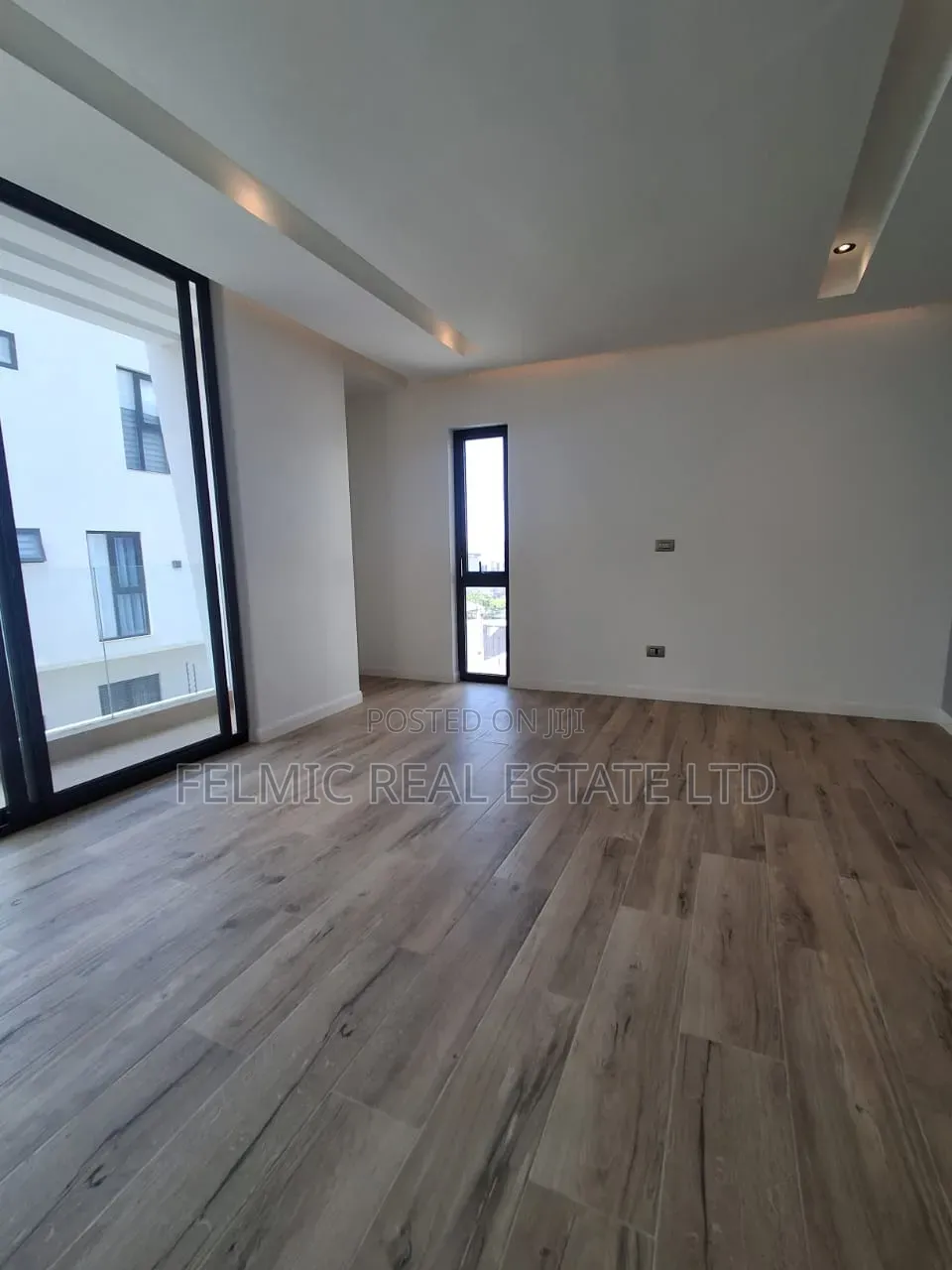 4bdrm Duplex in Felmic Real Estate, Dzorwulu for sale