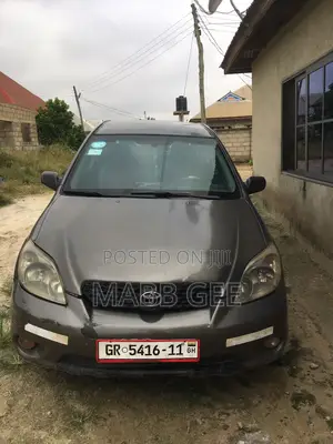 Toyota Matrix Hatchback AWD (1.8L 4cyl 4A) 2006 Gray