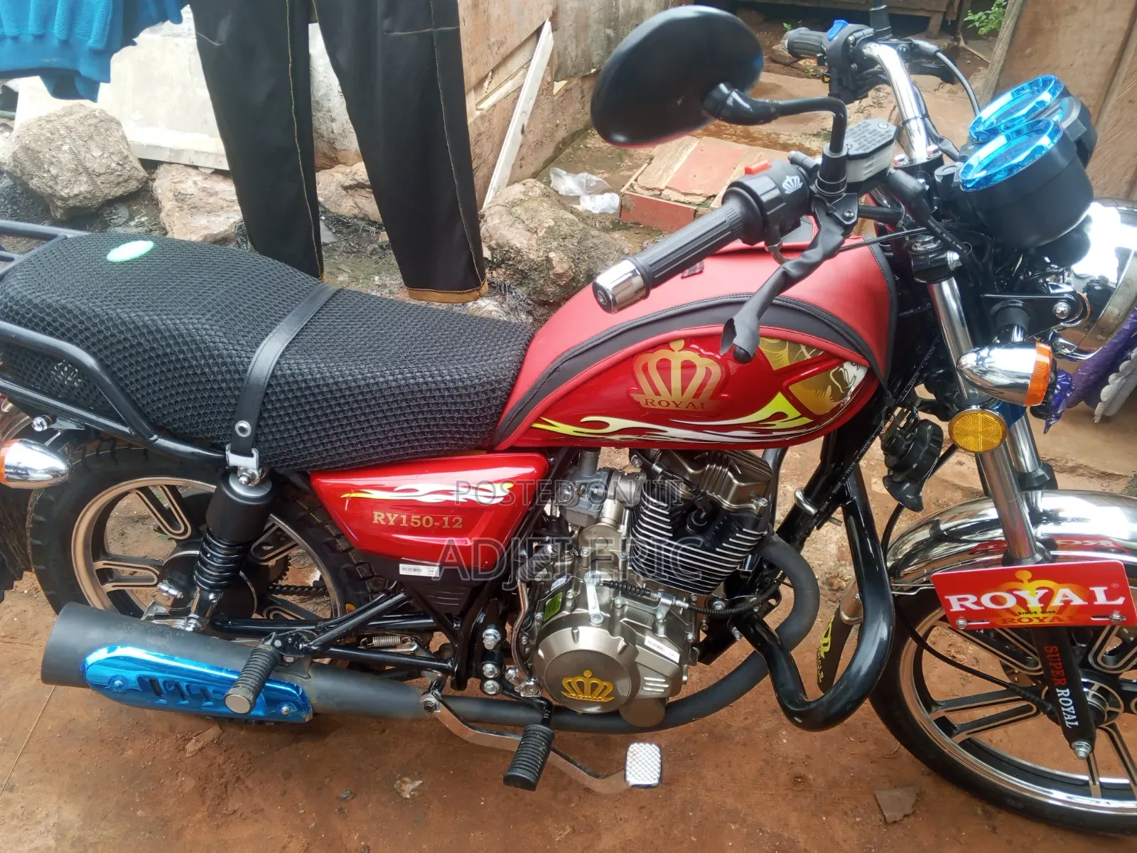 New Royal RY150 2026 Red