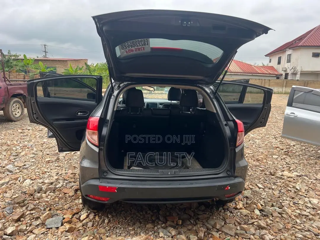 Honda HR-V EX AWD 2018 Gray