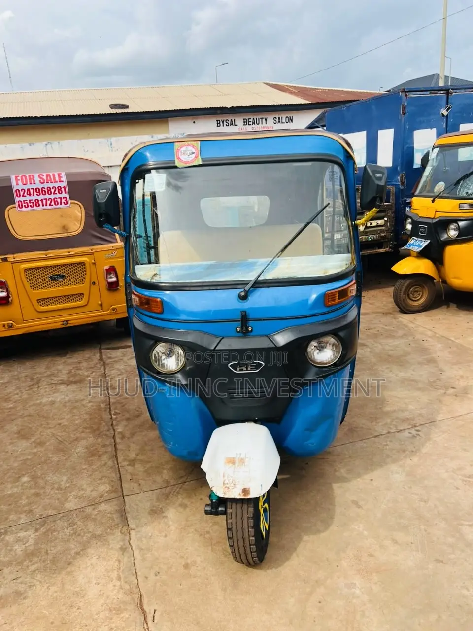 Bajaj RE 2025 Blue