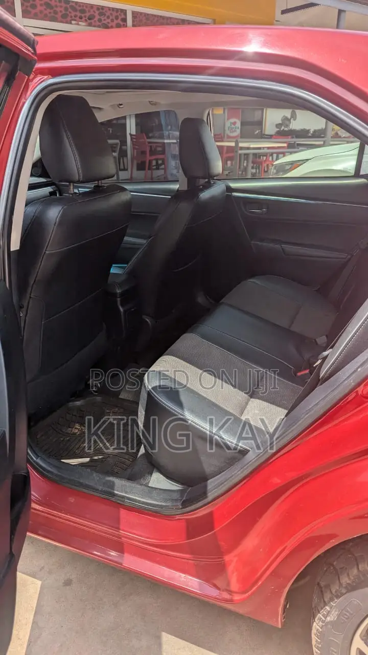 Toyota Corolla S 4dr Sedan (1.8L 4cyl CVT) 2016 Red