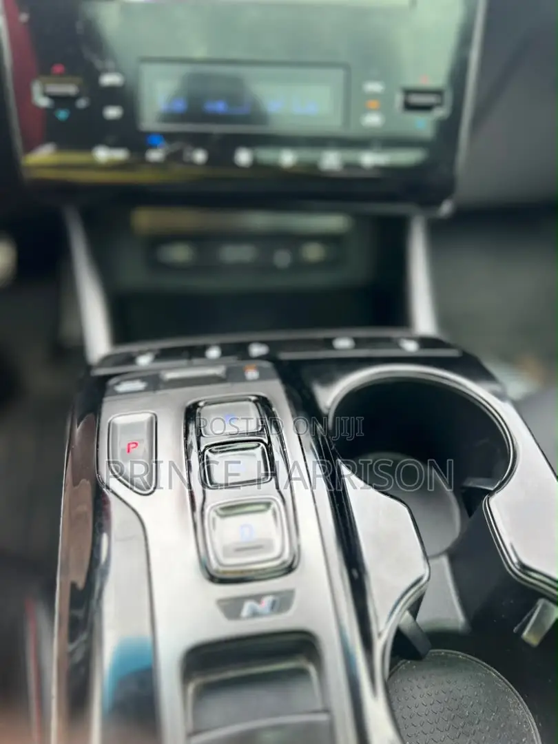 Hyundai Tucson N Line 2023 Red