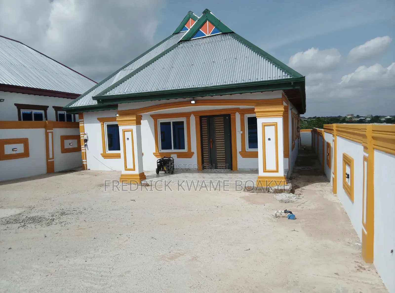 4bdrm House in Brother K Estate, Kumasi Metropolitan for sale