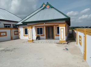 4bdrm House in Brother K Estate, Kumasi Metropolitan for sale