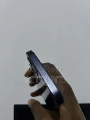 Apple iPhone 12 64 GB Black