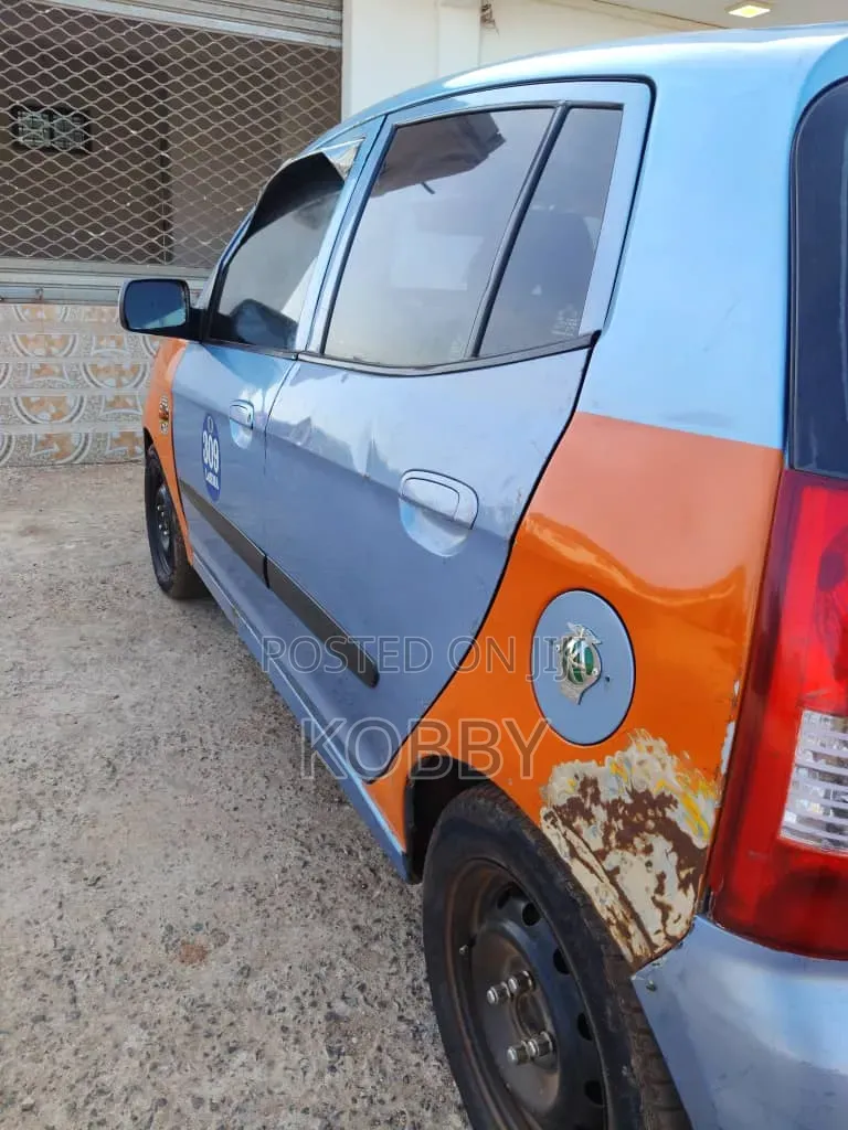 Kia Picanto 2016 Blue