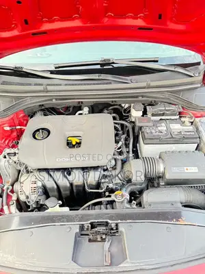 Hyundai Elantra 2018 Red