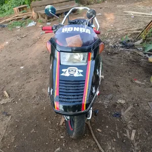 Honda Super 2025 Black