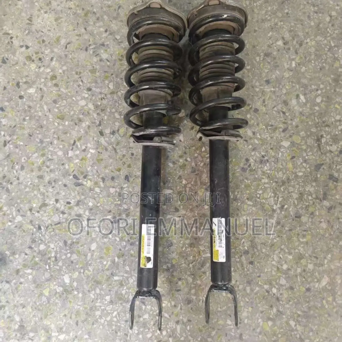Mercedes-Benz, C 300 Front Shocks