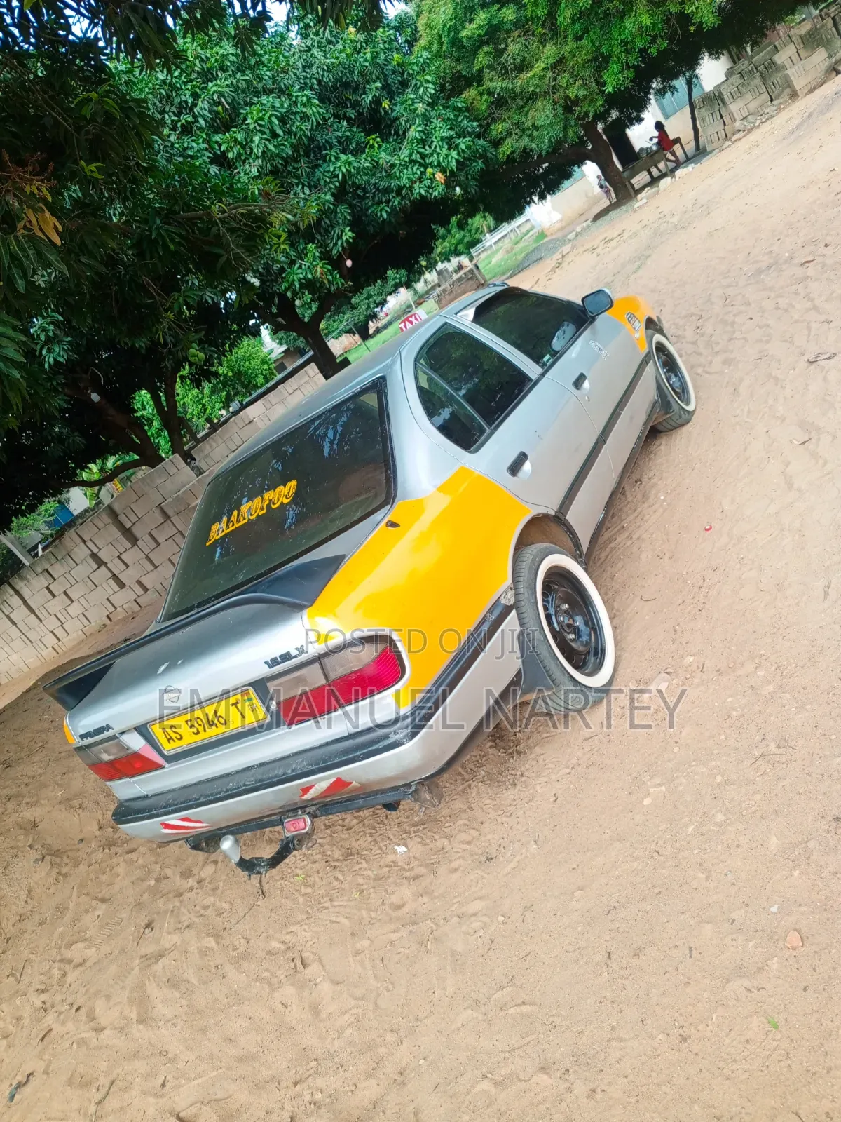 Toyota Vitz 1999 Red