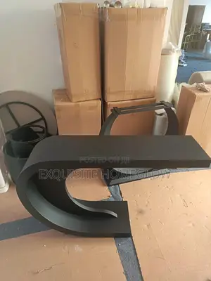 Minimalistic C-Shaped Console Table/Hallway Table( 120cm)