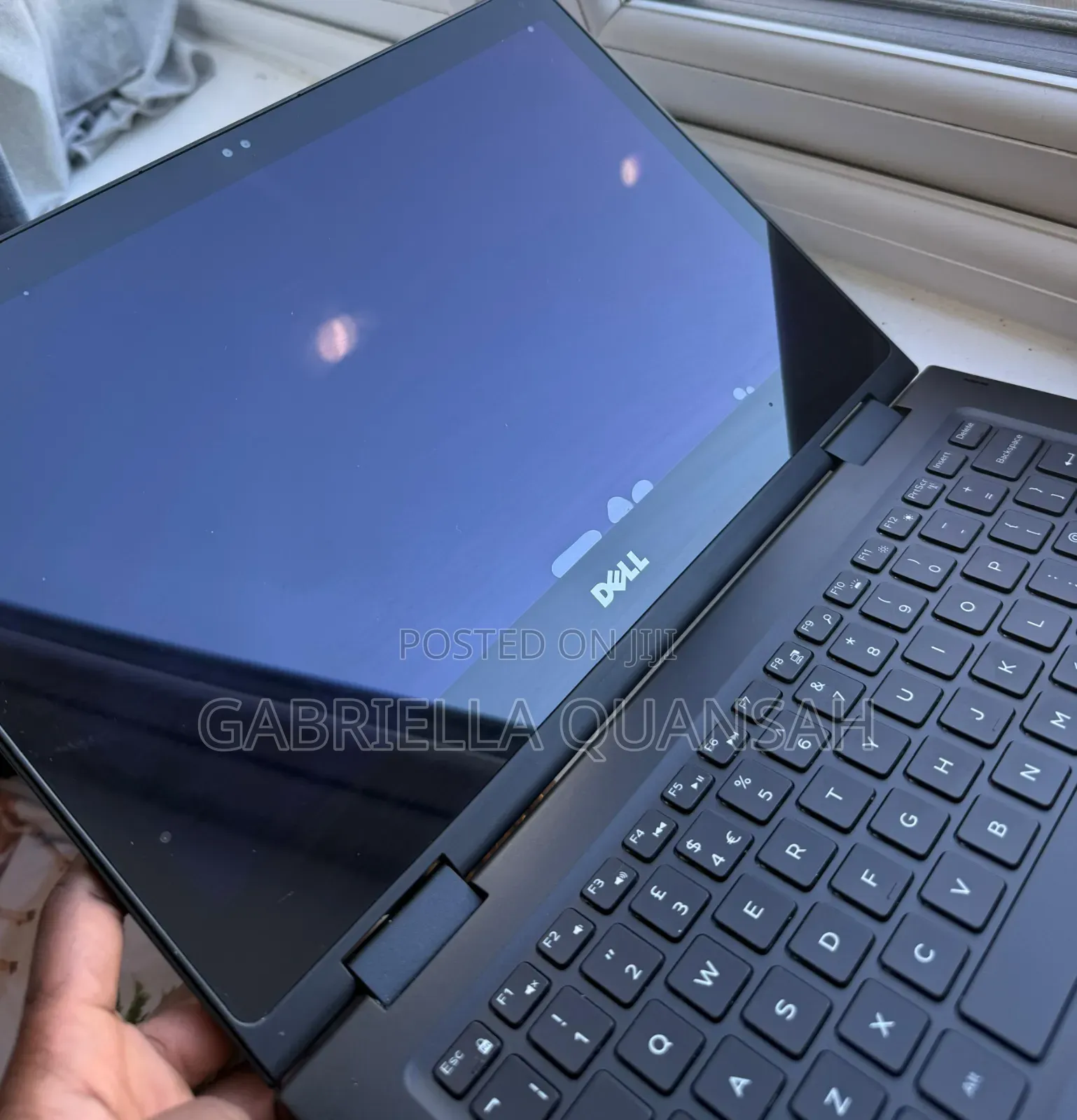 New Laptop Dell Latitude 3390 2-in-1 8GB Intel Core i5 SSD 256GB