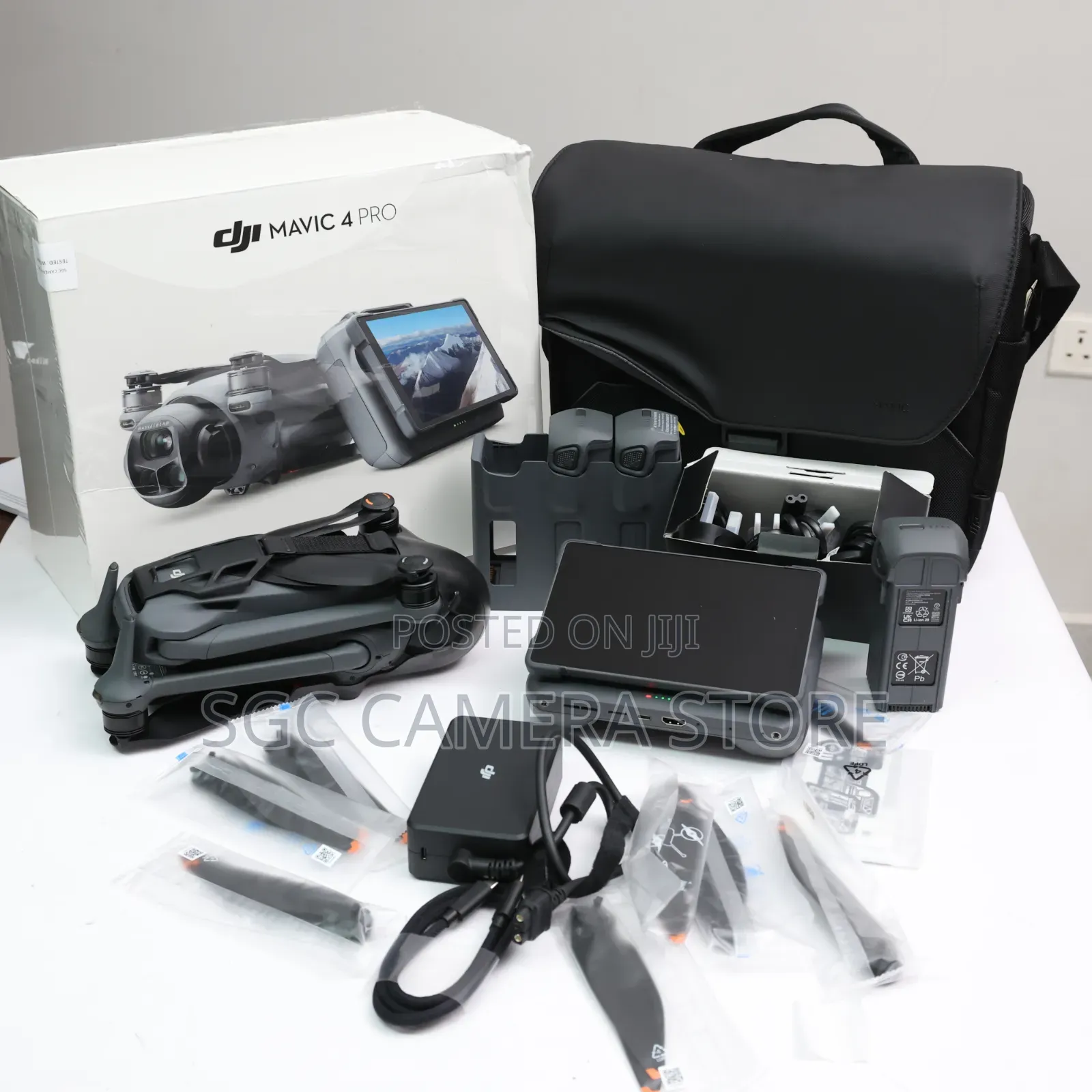 Dji Mavic 4pro Fly More Combo // Opened Box.// 6 Months Warranty.