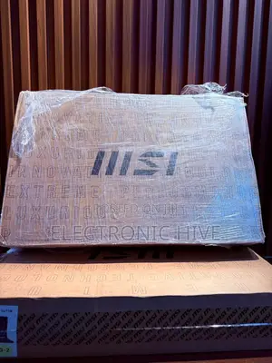 Laptop MSI Cyborg 15 32GB Intel Core i7 SSD 1T