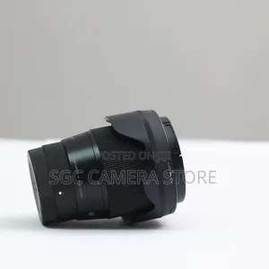 Sigma 16mm F1.4 Dc Lens (Sony E Mount) Like New // 6-Months Warranty