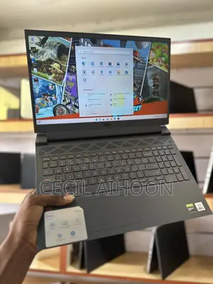 Laptop Dell G15 5510 16GB Intel Core i5 SSD 512GB