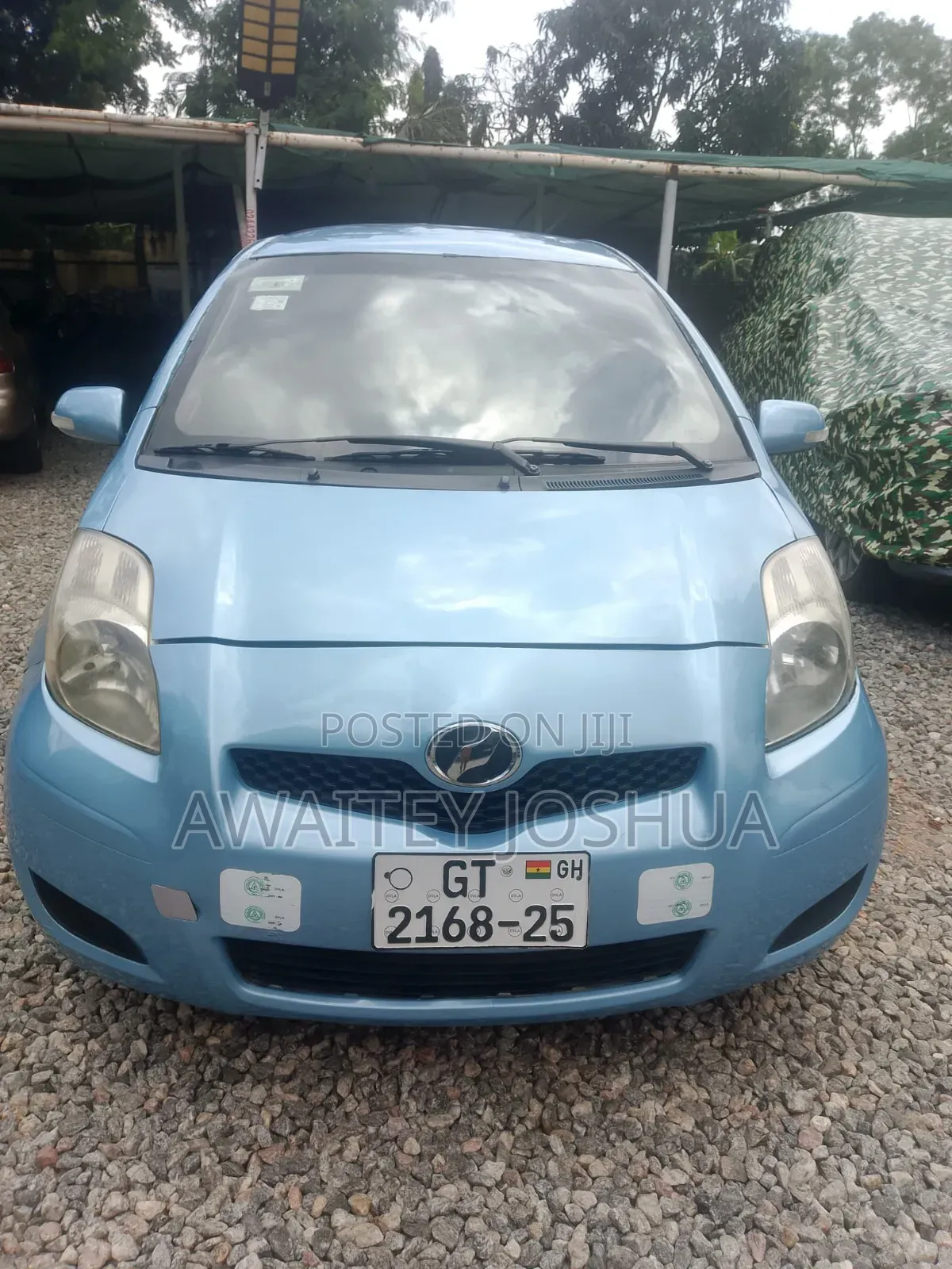 Toyota Vitz 2011 Blue