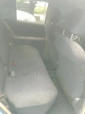 Toyota Vitz 2011 Blue