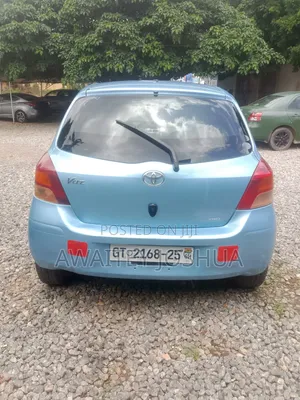Toyota Vitz 2011 Blue