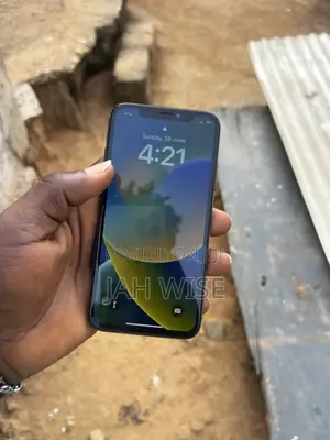 Apple iPhone X 64 GB Black