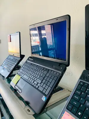 Laptop Toshiba Satellite C655 3GB Intel Celeron HDD 160GB