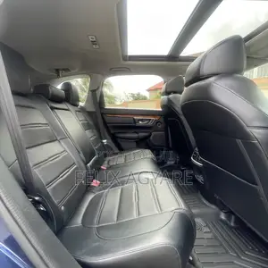 Honda CR-V Touring AWD 2020 Blue