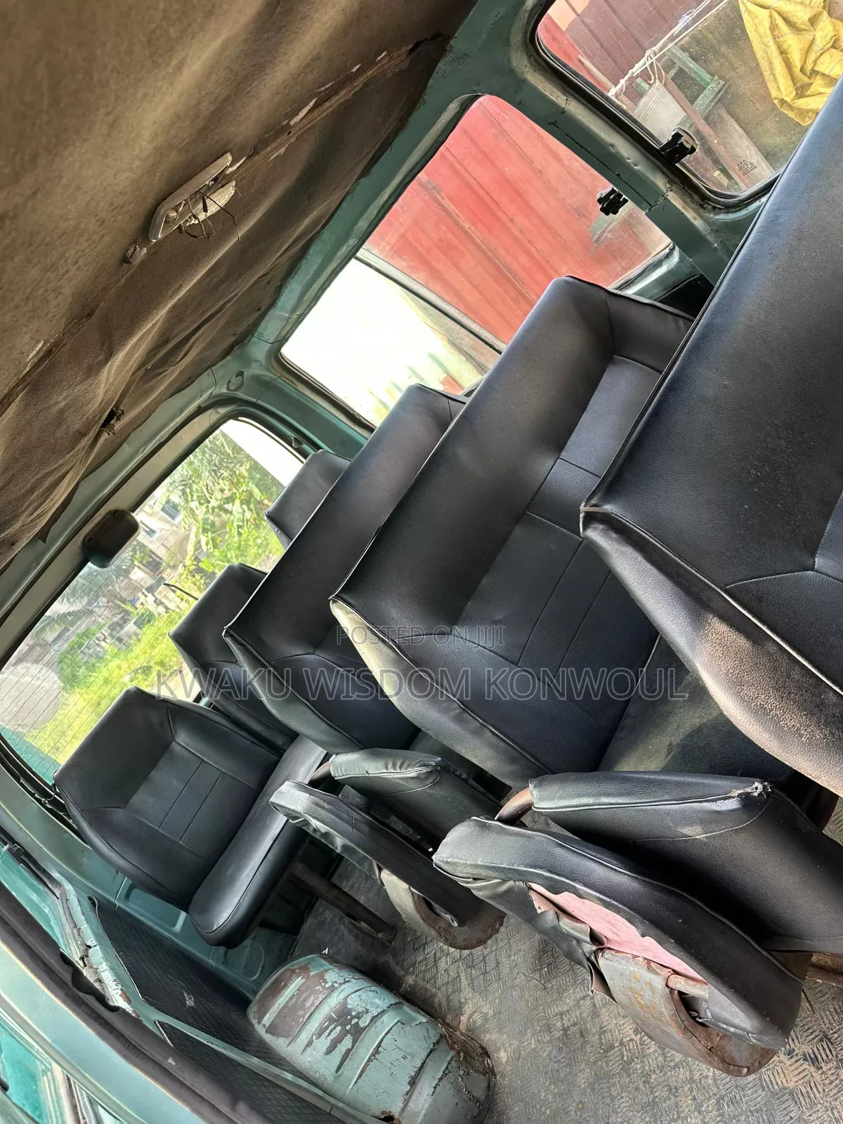Toyota HiAce 2015 Green