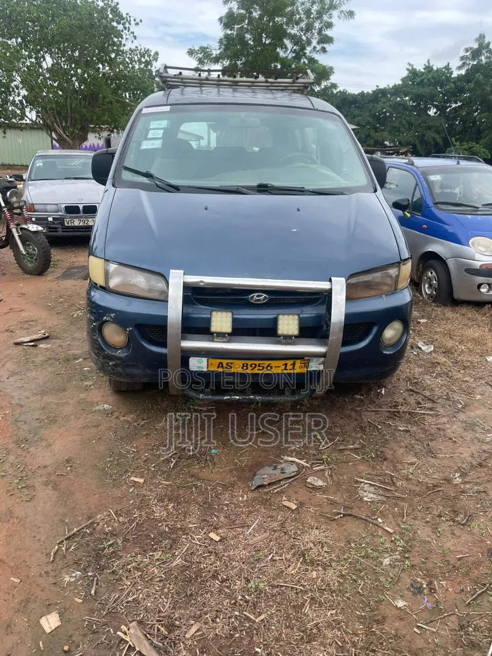 Hyundai H-100 2004 Blue