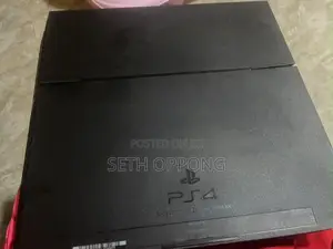 Used Ps4 Loaded With 5 Games