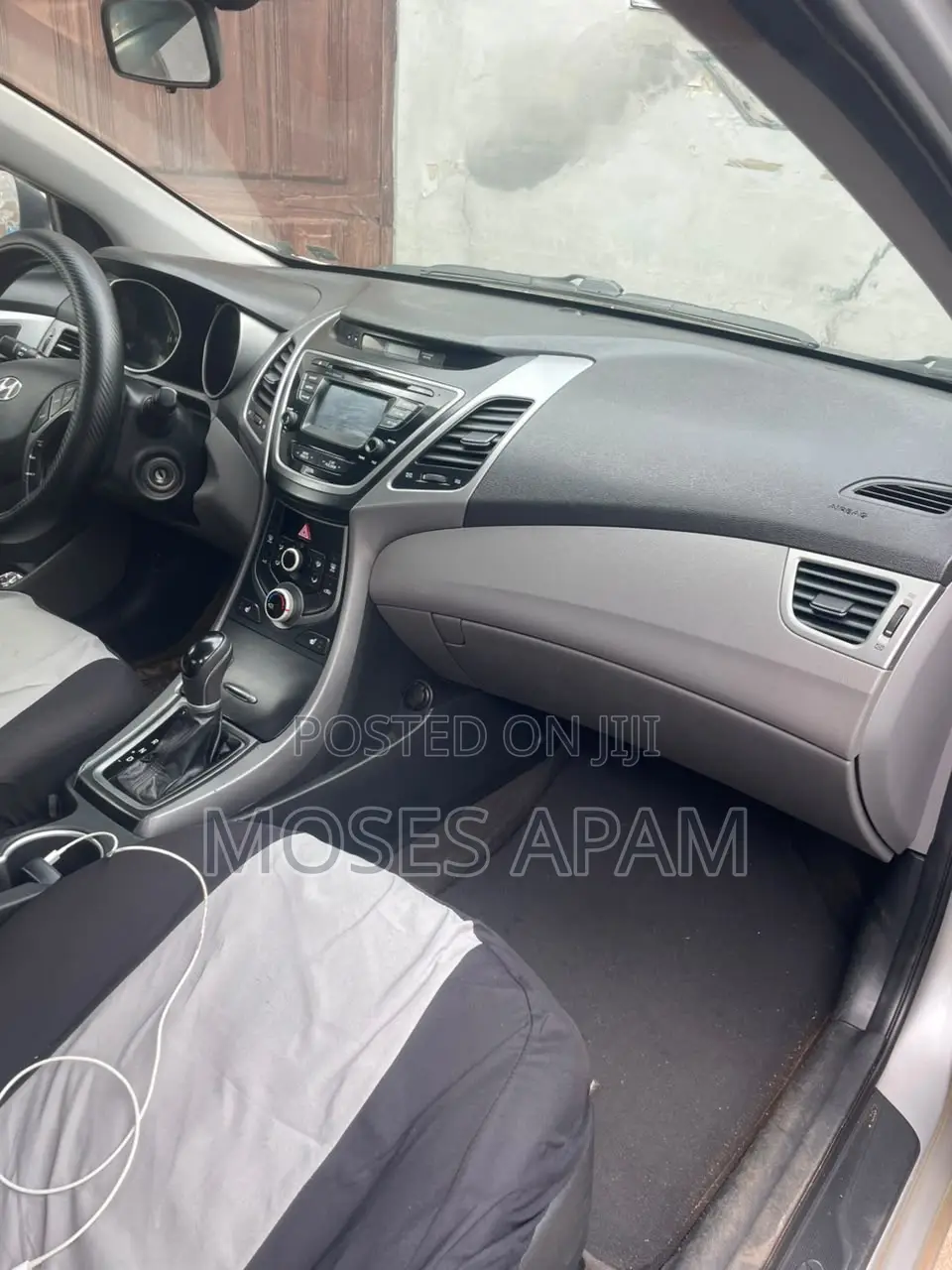 Hyundai Elantra 2015 Silver