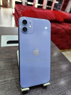 Apple iPhone 11 64 GB Purple